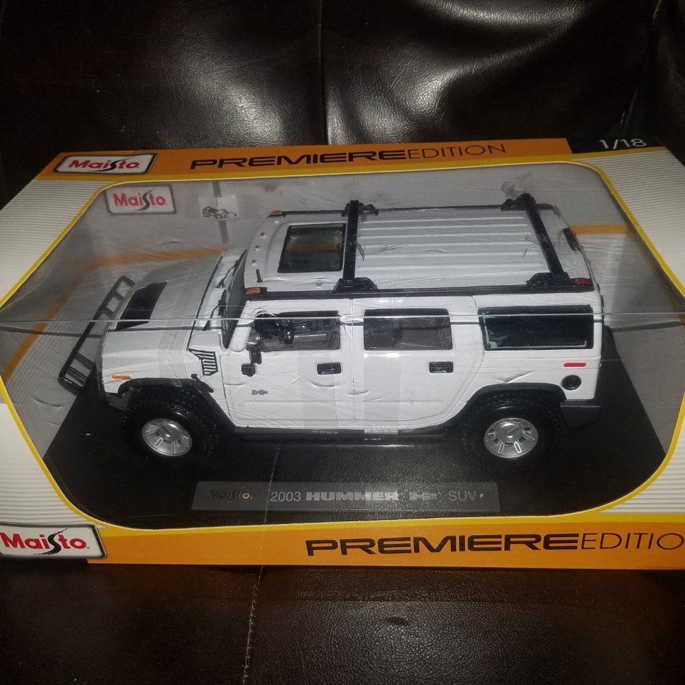 MAISTO PREMIERE EDITION HUMMER H2 2003 1/18 Scale Brand New in BOX